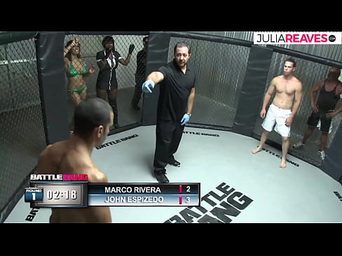 ❤️ Ultimate Fighter fuka dekle s številko takoj po borbi v ringu ️❌ Fuck video pri nas